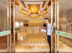 Vienna Hotel Guangzhou Baiyun International Airport Renhe Metro Station