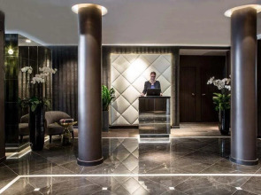 Le Parisis Paris Tour Eiffel