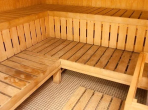 YMCA Greenpoint - Shared Bath