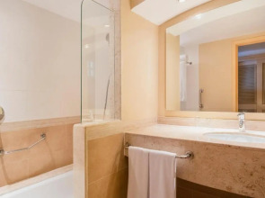 Iberostar Waves Rose Hall Beach - All Inclusive