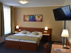 Aparthotel Austria Suites