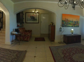 On the Cliff Guest House