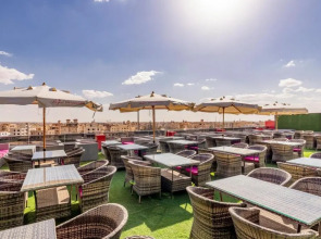 Royal Day Plaza Hotel