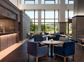 Отель Nanki-Shirahama Marriott