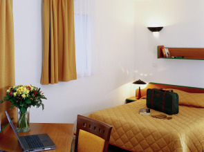 Апарт-отель Adagio access Paris Maisons Alfort