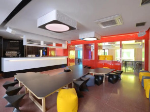 AMISTAT Island Hostel Ibiza - ALBERGUE JUVENIL