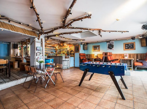 Jorplace Beach Hostel