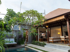 The Astari Villa & Residence