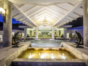 Отель The Shore at Katathani