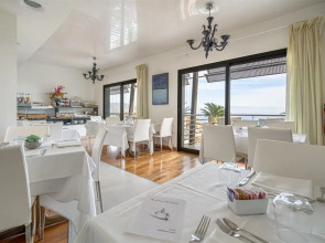 Taormina Palace Hotel