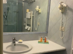 Hotel Savoia & Jolanda