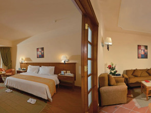 Charmillion Gardens Aquapark