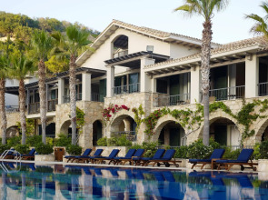 Columbia Beach Resort