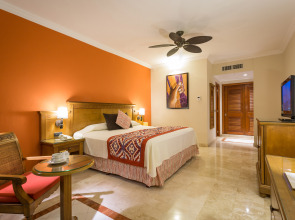Grand Palladium Colonial Resort & Spa All Inclusive
