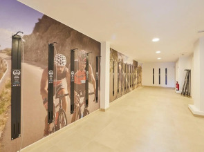 MLL Mediterranean Bay Hotel - Adults Only