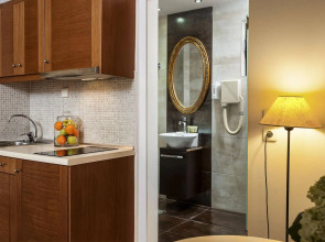 Elina Hotel Apartments