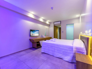 Tasia Maris Seasons Hotel - Adults Only