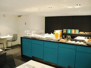 Hotel Arc de Triomphe Etoile