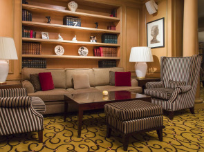 Kempinski Nile Hotel Garden City Cairo