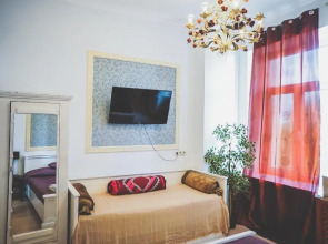 Пафос на Киевской