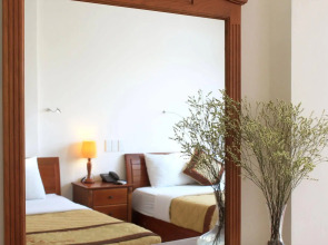 The Alley Saigon Hotel