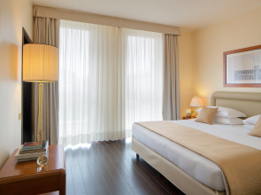 Starhotels Business Palace