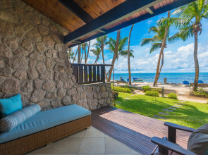 Coco de Mer Hotel and Black Parrot Suites