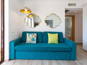 Flipflop Surfing Playa Apartments