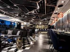 Отель COZi · Oasis