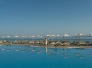 Themis Beach Hotel