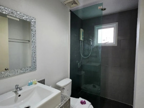 Отель La Xenia Kata Beach