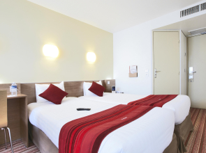 Campanile Paris 12 — Bercy Village