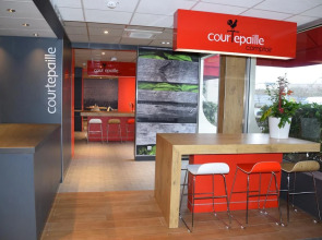 ibis Saint-Denis Stade Ouest