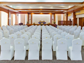 Champasak Grand Hotel