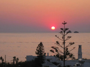 Stratos Studios & Apartments