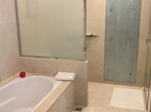 Отель Soluxe Guangzhou