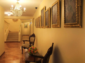 Hotel Manhattan Inn Airport