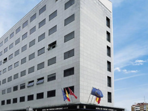 Отель NH Madrid Ventas