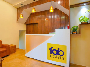 Fabexpress Colaba Grand