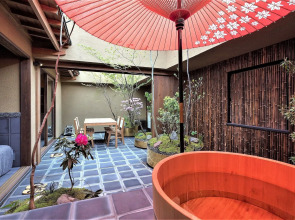 GOZAN HOTEL & SERVICED APARTMENT Higashiyama Sanjo