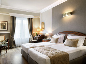 Mediterranean Palace Hotel