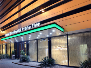 Отель Occidental Praha Five
