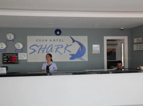 Shark Club Hotel