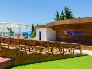 Golden Beach Resort & Spa