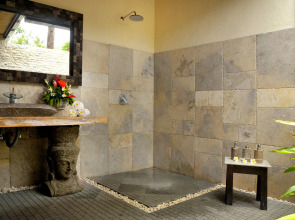 Hidden Paradise Cottages