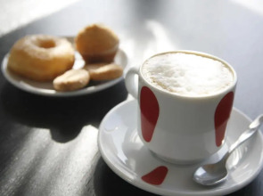 Hotel Adonis Capital