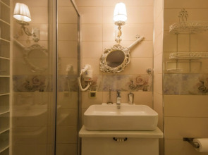 8 Oda Boutique Homes