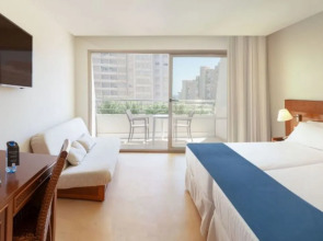 RH Ifach Family Hotel