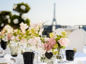 Hotel Marignan Champs - Elysées