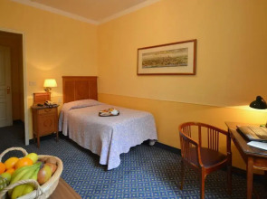 Hotel Roma E Rocca Cavour